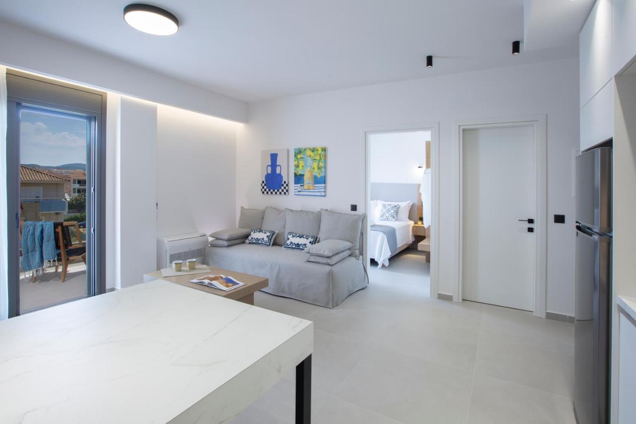 Lefkáda Achillion Suites מראה חיצוני תמונה