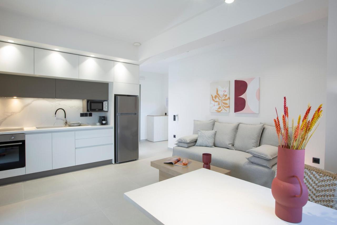 Lefkáda Achillion Suites מראה חיצוני תמונה