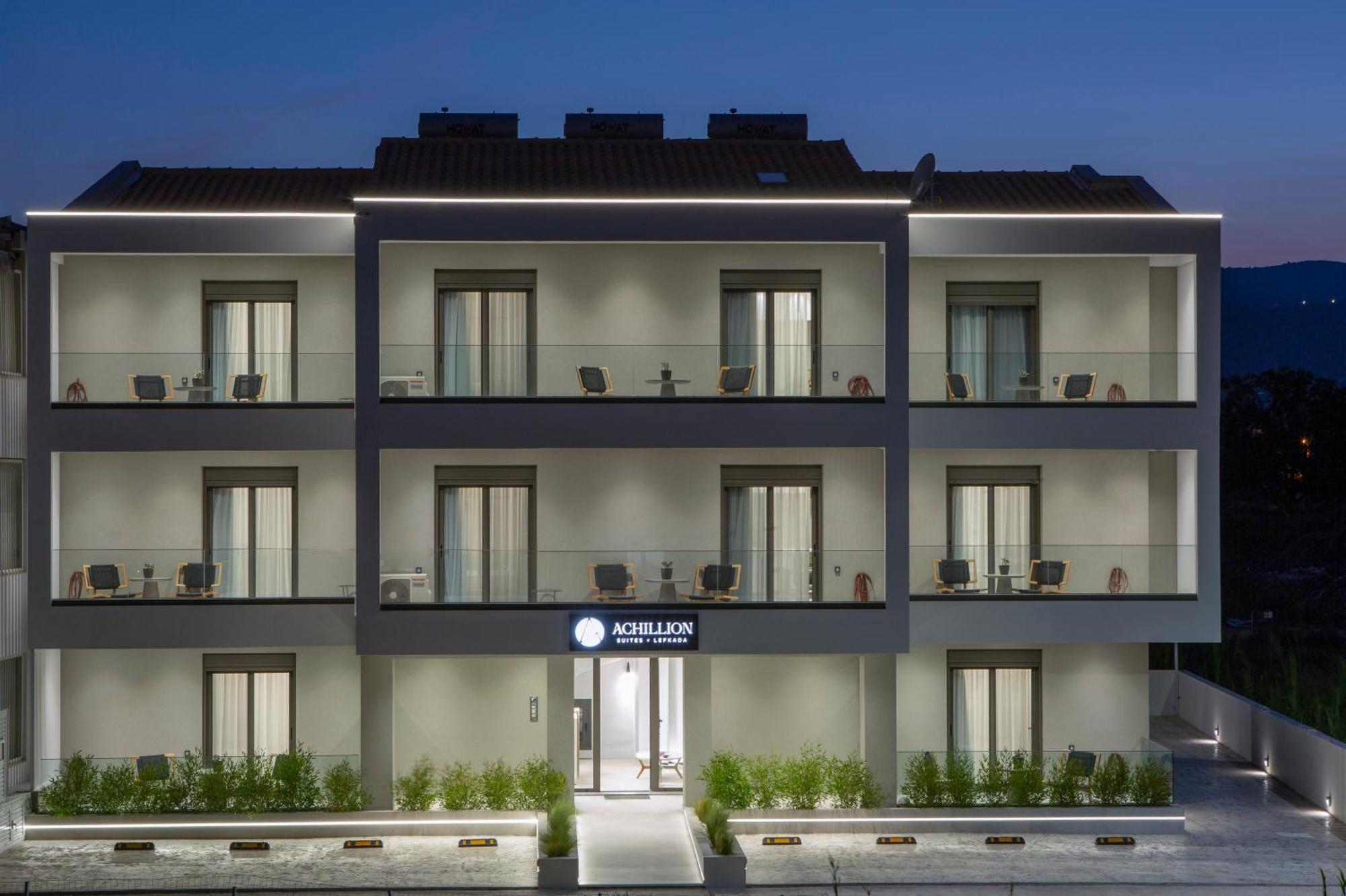 Lefkáda Achillion Suites מראה חיצוני תמונה